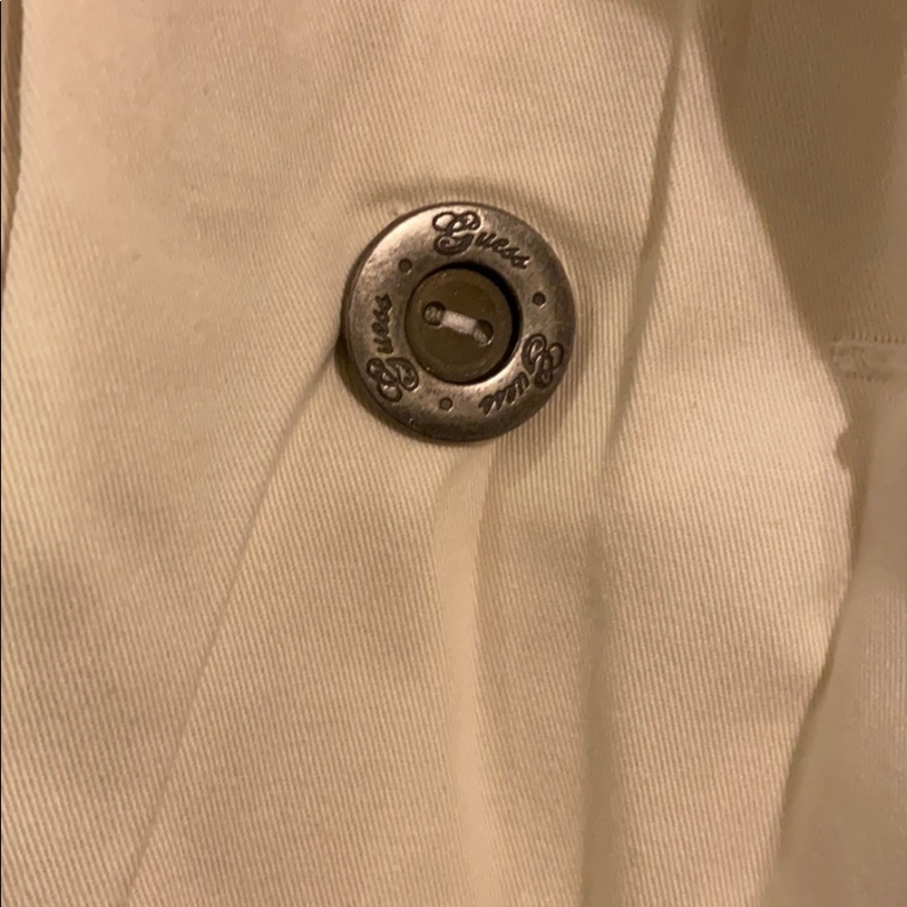 Cream color Guess jacket - Picture 2 of 5